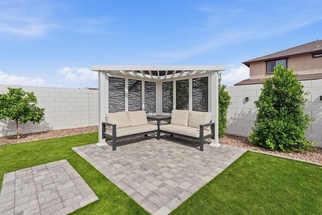 21842 E Stirrup Court, Queen Creek, AZ 85142