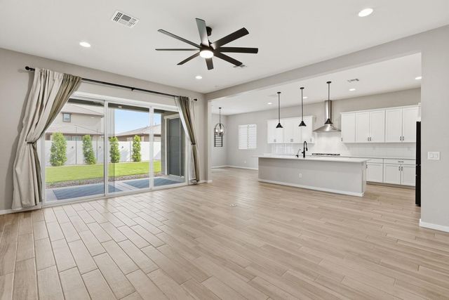 21842 E Stirrup Court, Queen Creek, AZ 85142