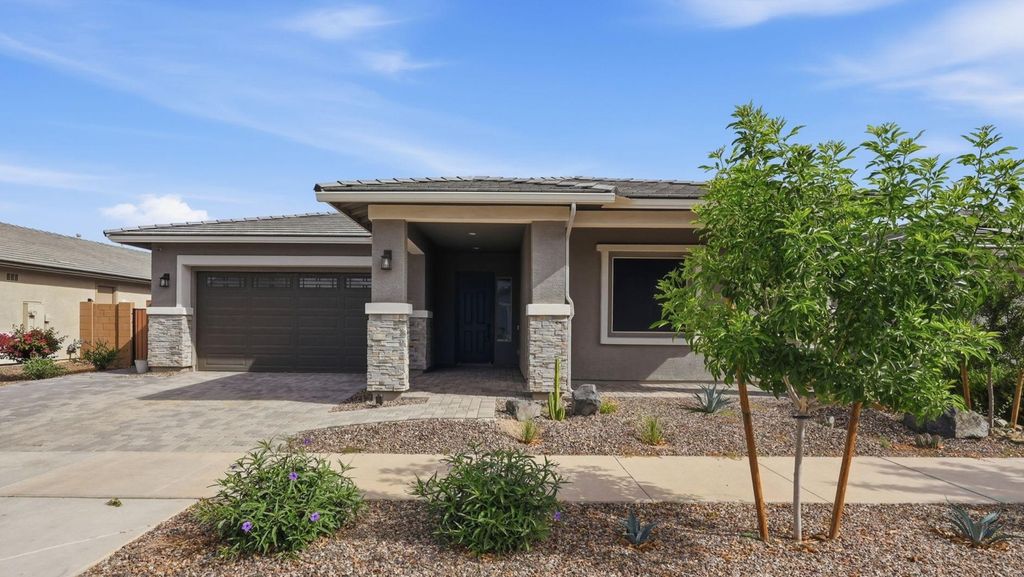 21842 E Stirrup Court, Queen Creek, AZ 85142