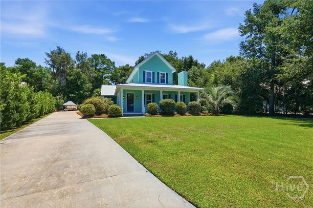 215 Goodman Drive, Midway, GA 31320