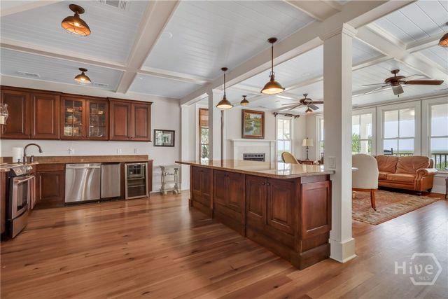 215 Goodman Drive, Midway, GA 31320