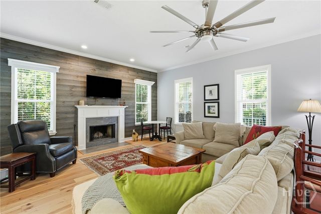 215 Goodman Drive, Midway, GA 31320