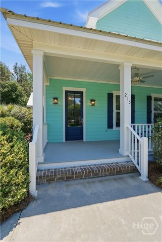 215 Goodman Drive, Midway, GA 31320