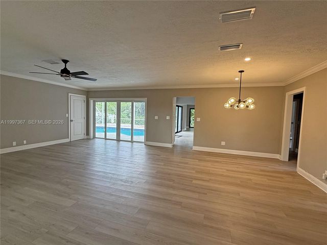 410 SW 56th Avenue, Plantation, FL 33317