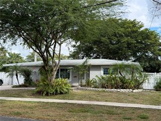 410 SW 56th Avenue, Plantation, FL 33317