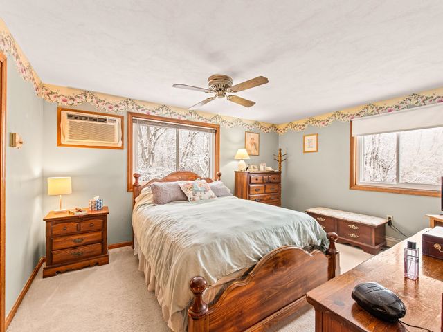 4 Mcquade Brook Road, Bedford, NH 03110