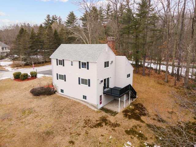 4 Mcquade Brook Road, Bedford, NH 03110