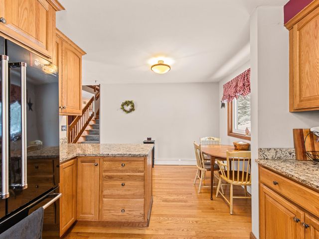 4 Mcquade Brook Road, Bedford, NH 03110