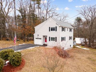 4 Mcquade Brook Road, Bedford, NH 03110