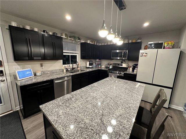 113 Winterbrook Drive, Amherst, NY 14228