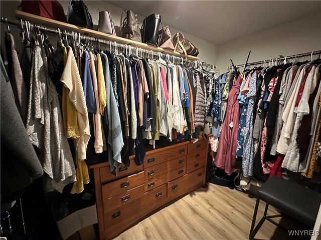 113 Winterbrook Drive, Amherst, NY 14228