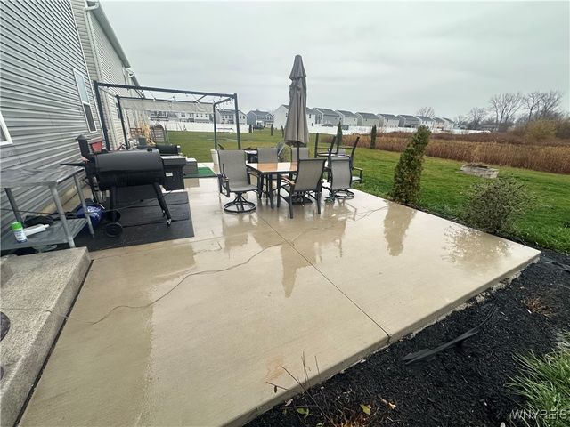 113 Winterbrook Drive, Amherst, NY 14228