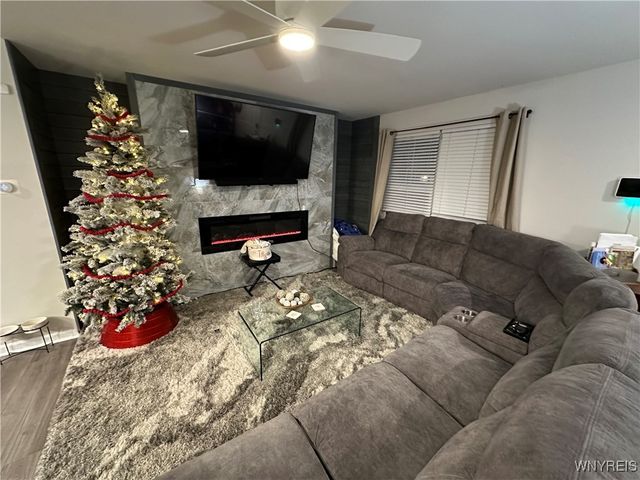 113 Winterbrook Drive, Amherst, NY 14228