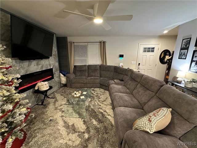 113 Winterbrook Drive, Amherst, NY 14228