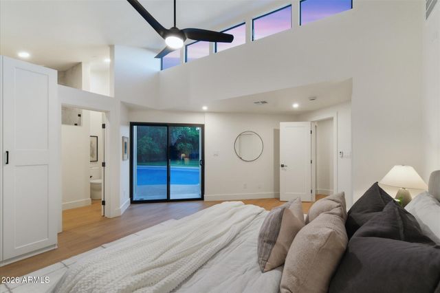 325 W LOMA Lane, Phoenix, AZ 85021