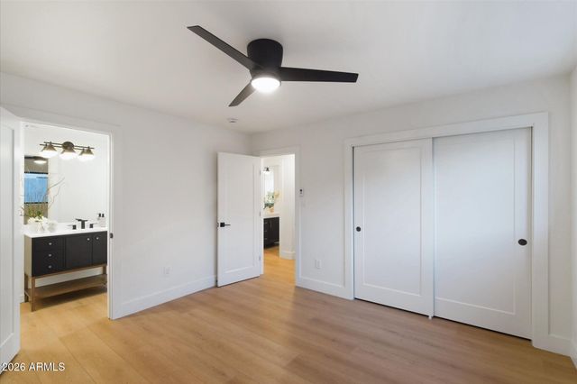 325 W LOMA Lane, Phoenix, AZ 85021