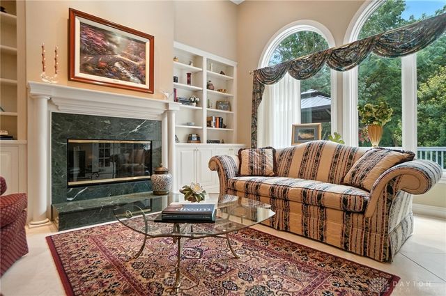 3905 Oakview Drive, Beavercreek, OH 45430