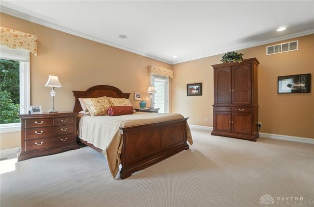 3905 Oakview Drive, Beavercreek, OH 45430