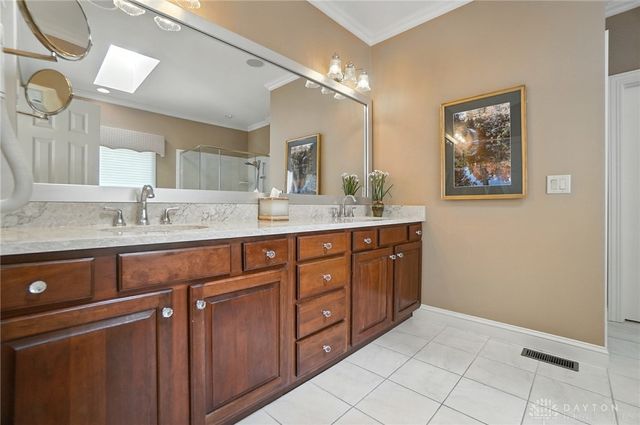 3905 Oakview Drive, Beavercreek, OH 45430