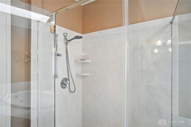 3905 Oakview Drive, Beavercreek, OH 45430