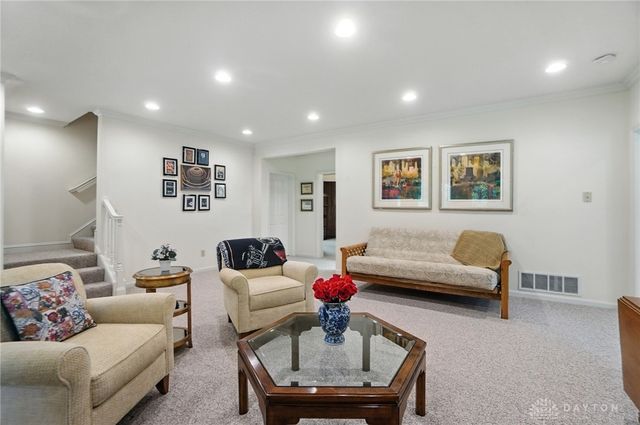 3905 Oakview Drive, Beavercreek, OH 45430