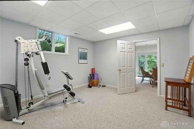 3905 Oakview Drive, Beavercreek, OH 45430
