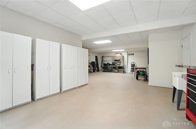 3905 Oakview Drive, Beavercreek, OH 45430