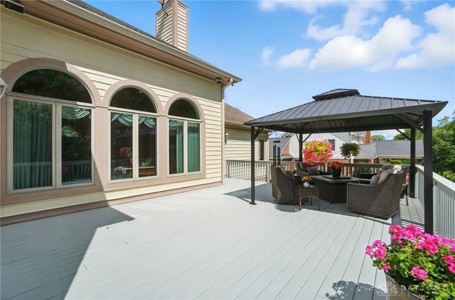 3905 Oakview Drive, Beavercreek, OH 45430