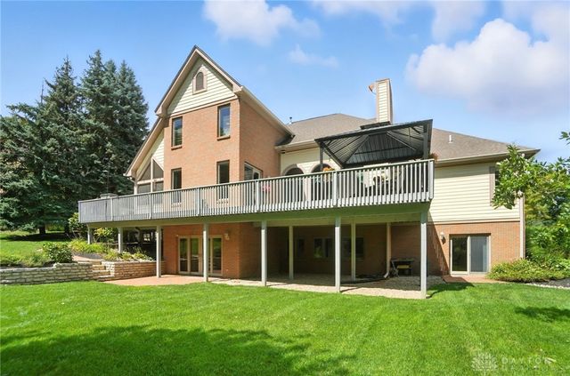 3905 Oakview Drive, Beavercreek, OH 45430