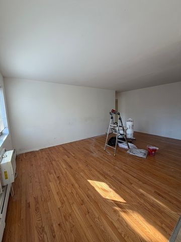 6250 N Kenmore Avenue 501, Chicago, IL 60660