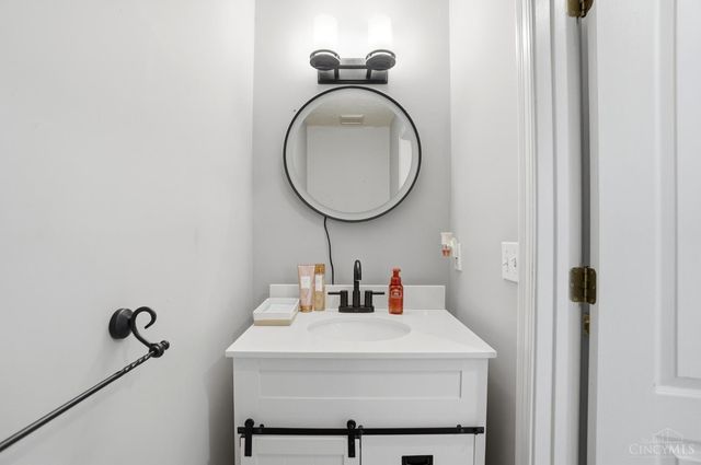 702 Rosewynne Court, Cleves, OH 45002