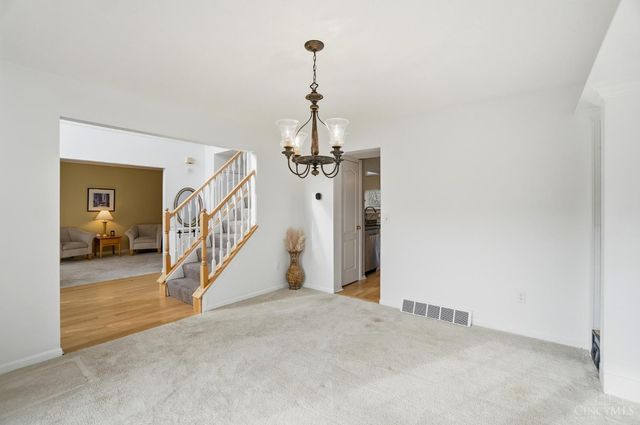 702 Rosewynne Court, Cleves, OH 45002