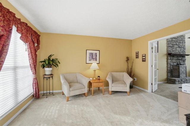 702 Rosewynne Court, Cleves, OH 45002