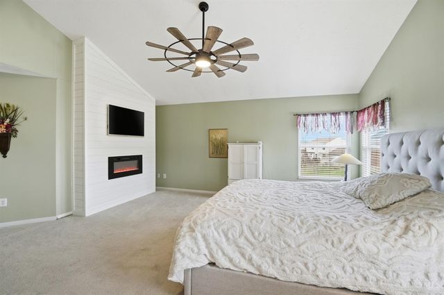 702 Rosewynne Court, Cleves, OH 45002