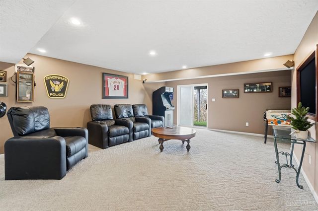 702 Rosewynne Court, Cleves, OH 45002