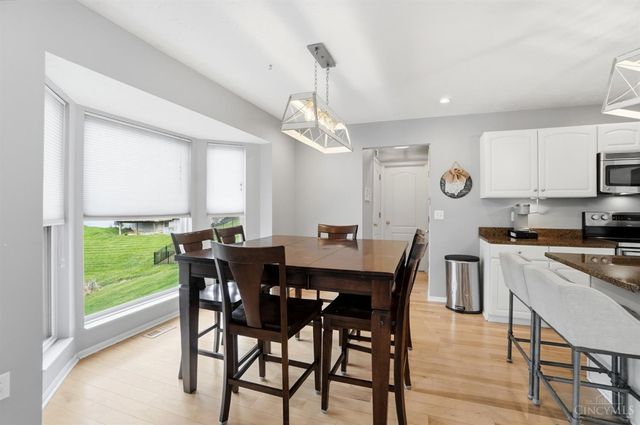 702 Rosewynne Court, Cleves, OH 45002