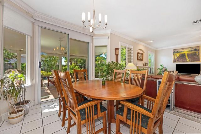 2371 Amber Falls Dr, Rocklin, CA 95765