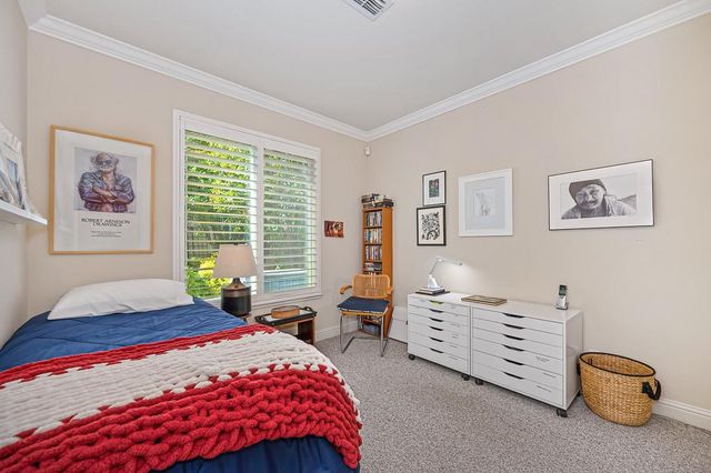 2371 Amber Falls Dr, Rocklin, CA 95765