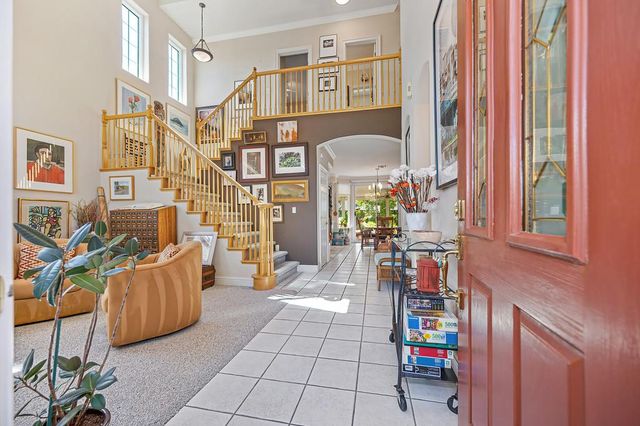 2371 Amber Falls Dr, Rocklin, CA 95765