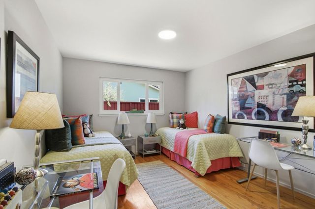 950 Black Mountain Court, Los Altos, CA 94024