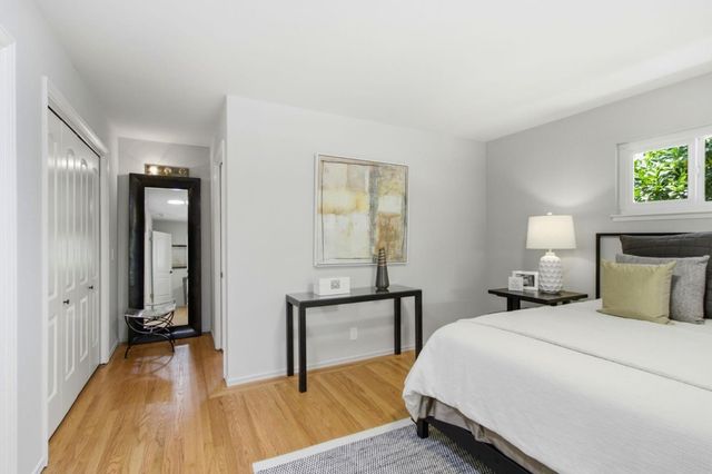 950 Black Mountain Court, Los Altos, CA 94024