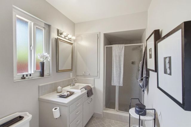 950 Black Mountain Court, Los Altos, CA 94024