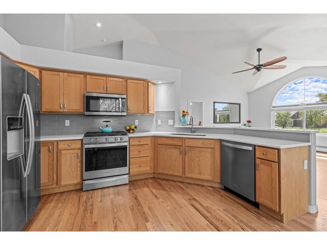 2957 Sonata Bay Ct, Longmont, CO 80503