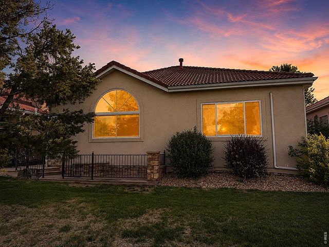2957 Sonata Bay Ct, Longmont, CO 80503