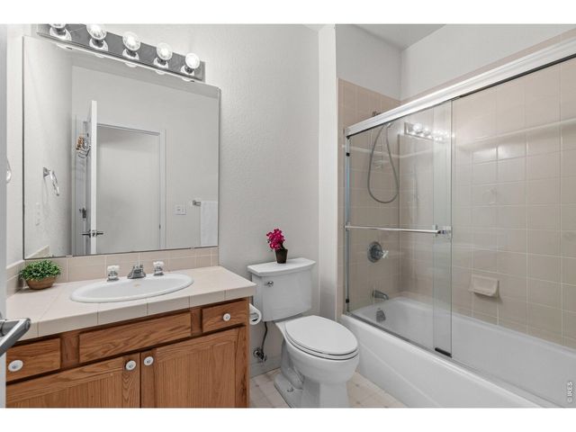 2957 Sonata Bay Ct, Longmont, CO 80503