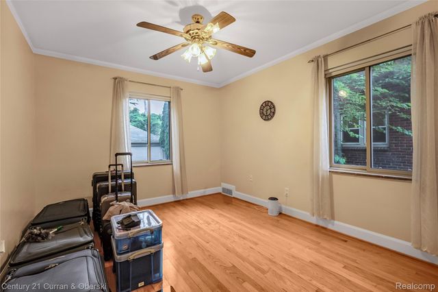 7841 Bingham Street, Dearborn, MI 48126