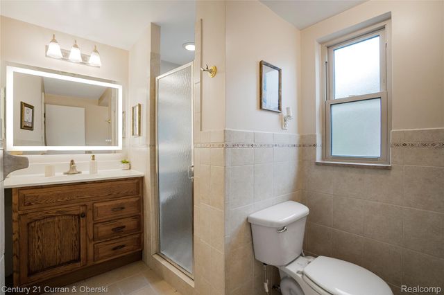 7841 Bingham Street, Dearborn, MI 48126