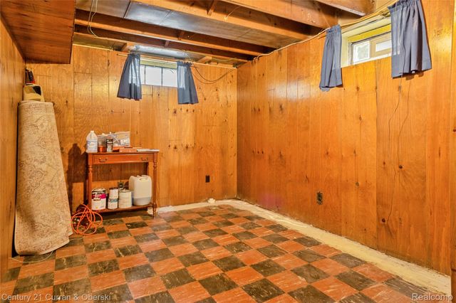7841 Bingham Street, Dearborn, MI 48126