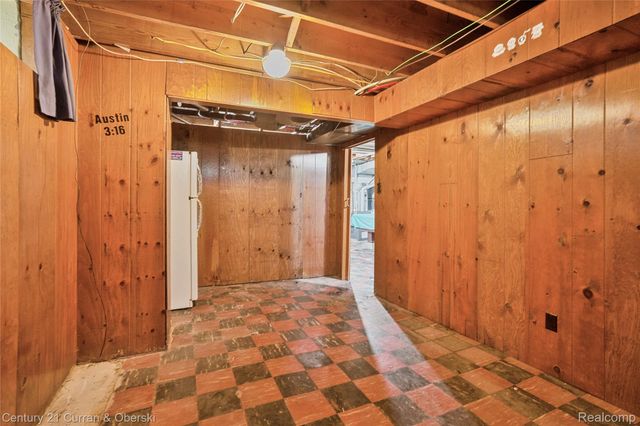 7841 Bingham Street, Dearborn, MI 48126