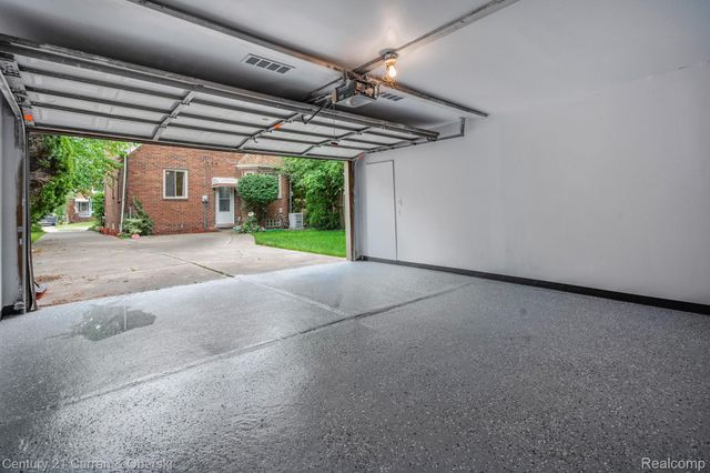 7841 Bingham Street, Dearborn, MI 48126